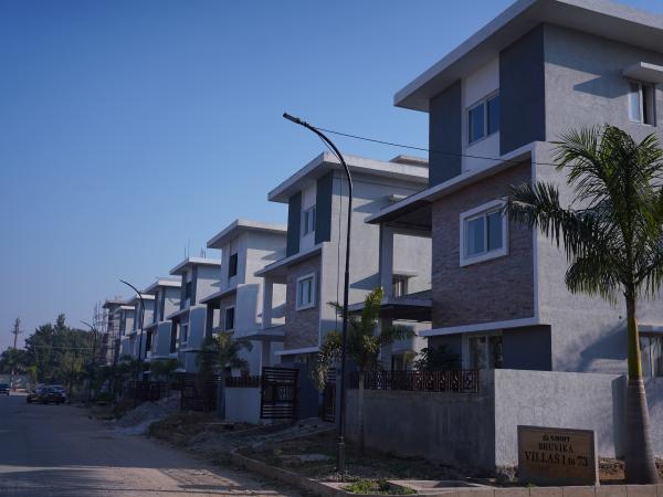 Standalone Villa Construction